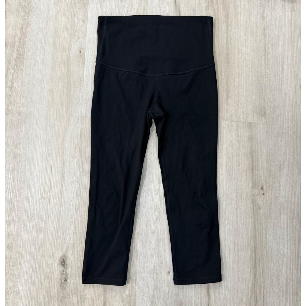 GAP GAPFit Maternity Blackout Technology High Waist Capri Leggings Size XS